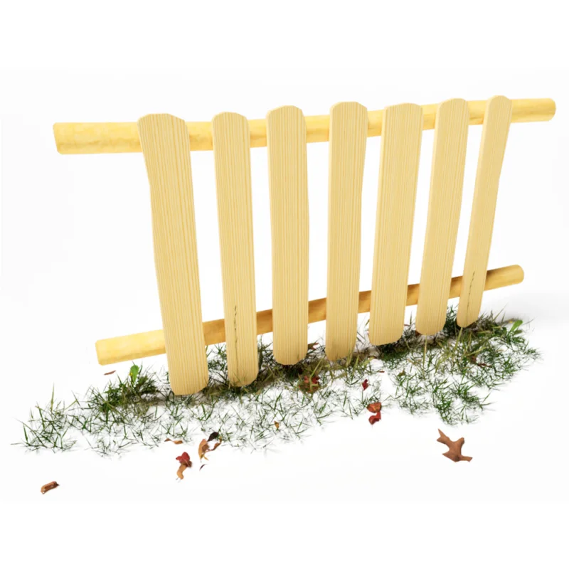 Staketen-Zaun Segment 2 m aus Robinienholz mit waagrechten Stämmen als Unterzügen und vertikalen, natürlich gewachsenen Brettern