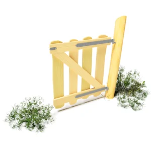 Türchen aus Robinienholz. Innenansicht mit Beschlägen